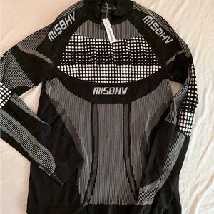 Misbhv Black and White Geometric Top never worn tags attached